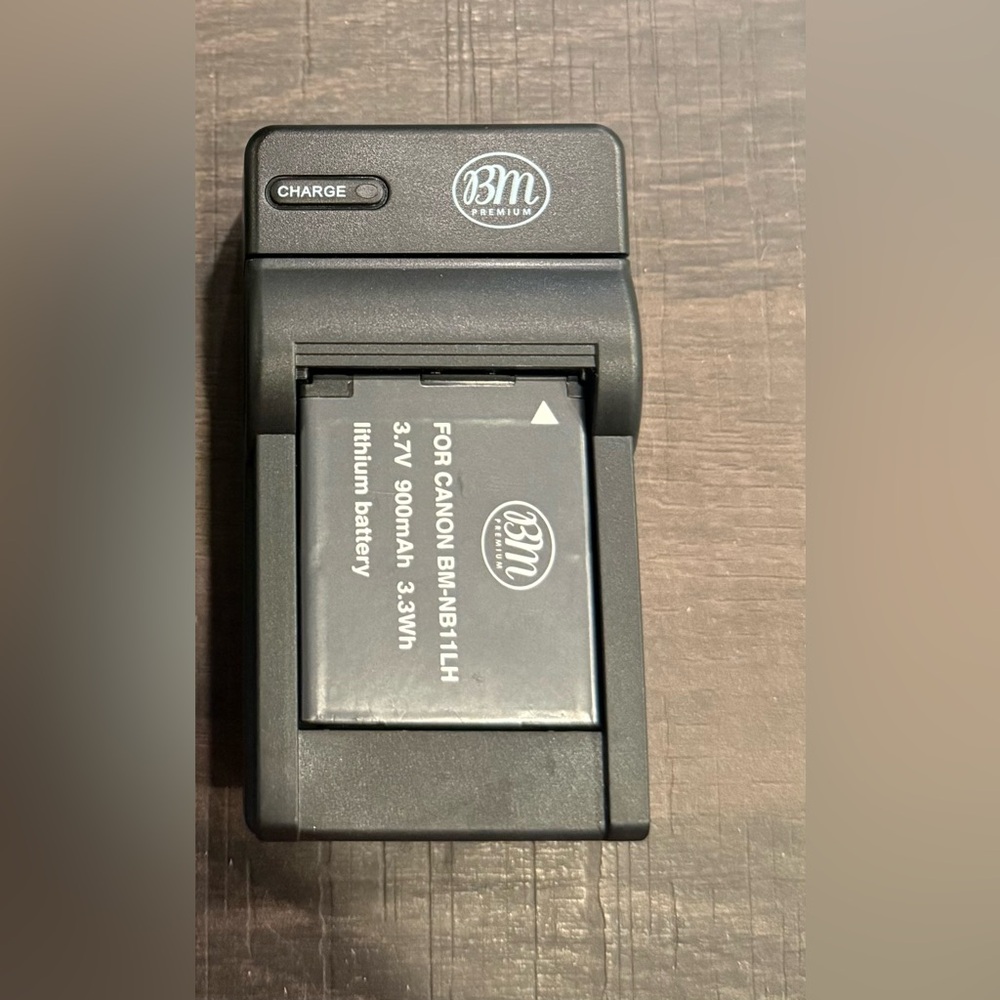 Canon charger and battery